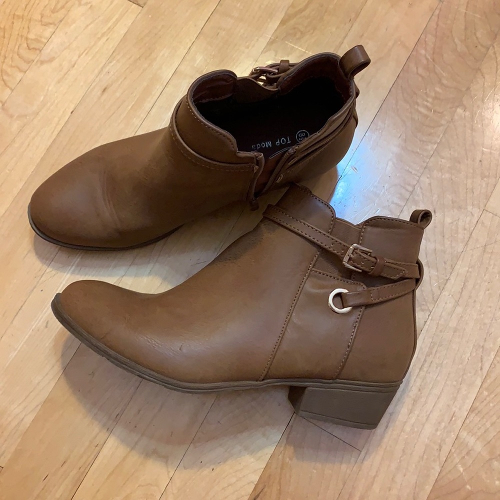 Buckle strap, 1 inch heel brown bootie.